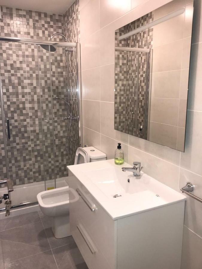Bed and Breakfast Residencia Compostela 2 Сантьяго-де-Компостела Экстерьер фото