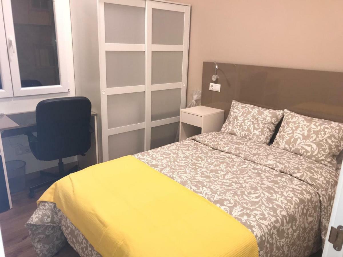 Bed and Breakfast Residencia Compostela 2 Сантьяго-де-Компостела Экстерьер фото