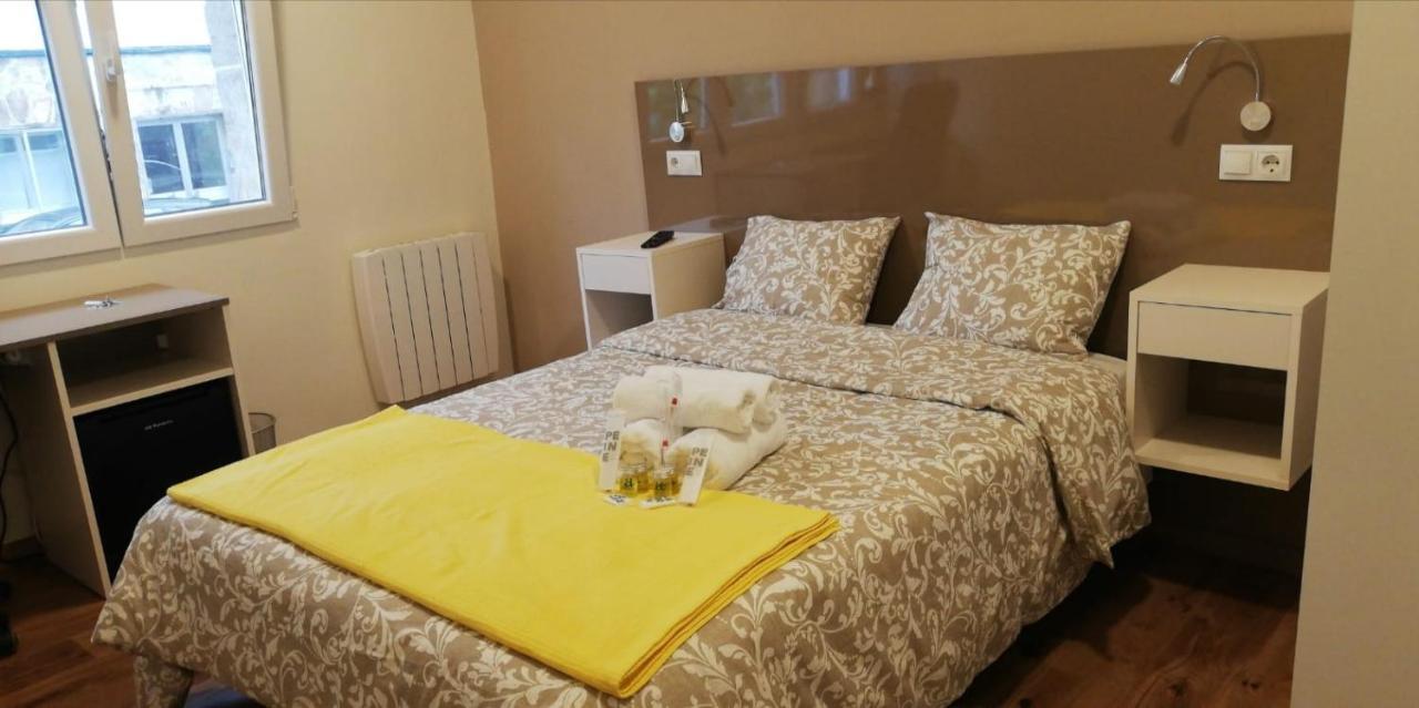 Bed and Breakfast Residencia Compostela 2 Сантьяго-де-Компостела Экстерьер фото